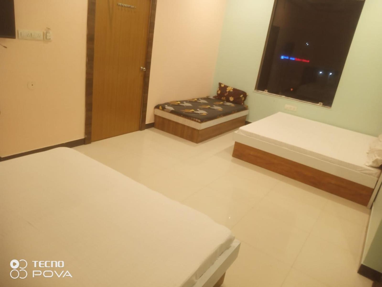 Athitya Hotel And Resort Sikar Номер фото